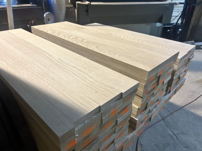 Solidność w Każdym Klejeniu - Nasze Drewno, Twoja Pewność!