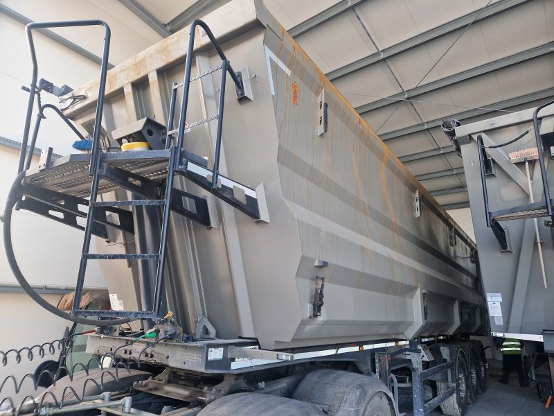 Naczepa ciężarowa wywrotka NW marki INTER CARS HP55D/STAL HARDOX 450